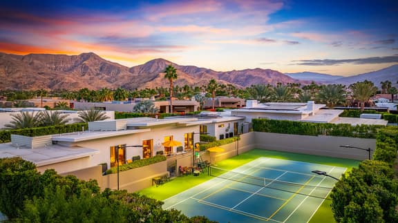 Wander Five Palms - Image 1
